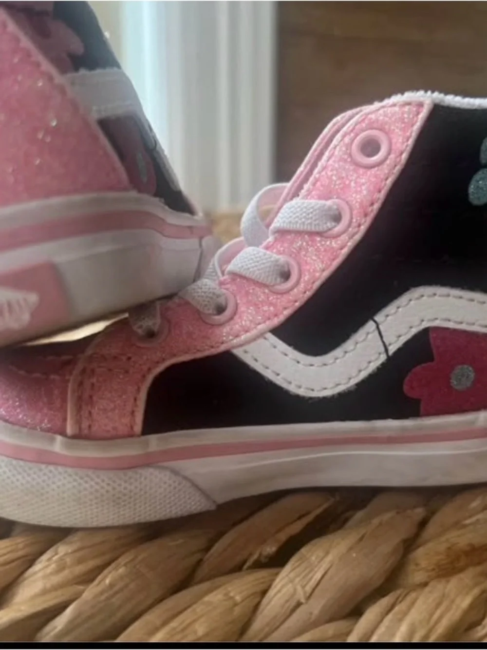 Vans Kids Pink Glitter & Black Low-Top Skate Sneakers